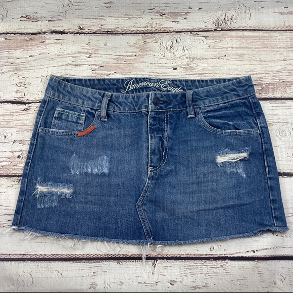 American Eagle Outfitters Dresses & Skirts - 🦅 American Eagle Distressed Jean Skirt Size 8